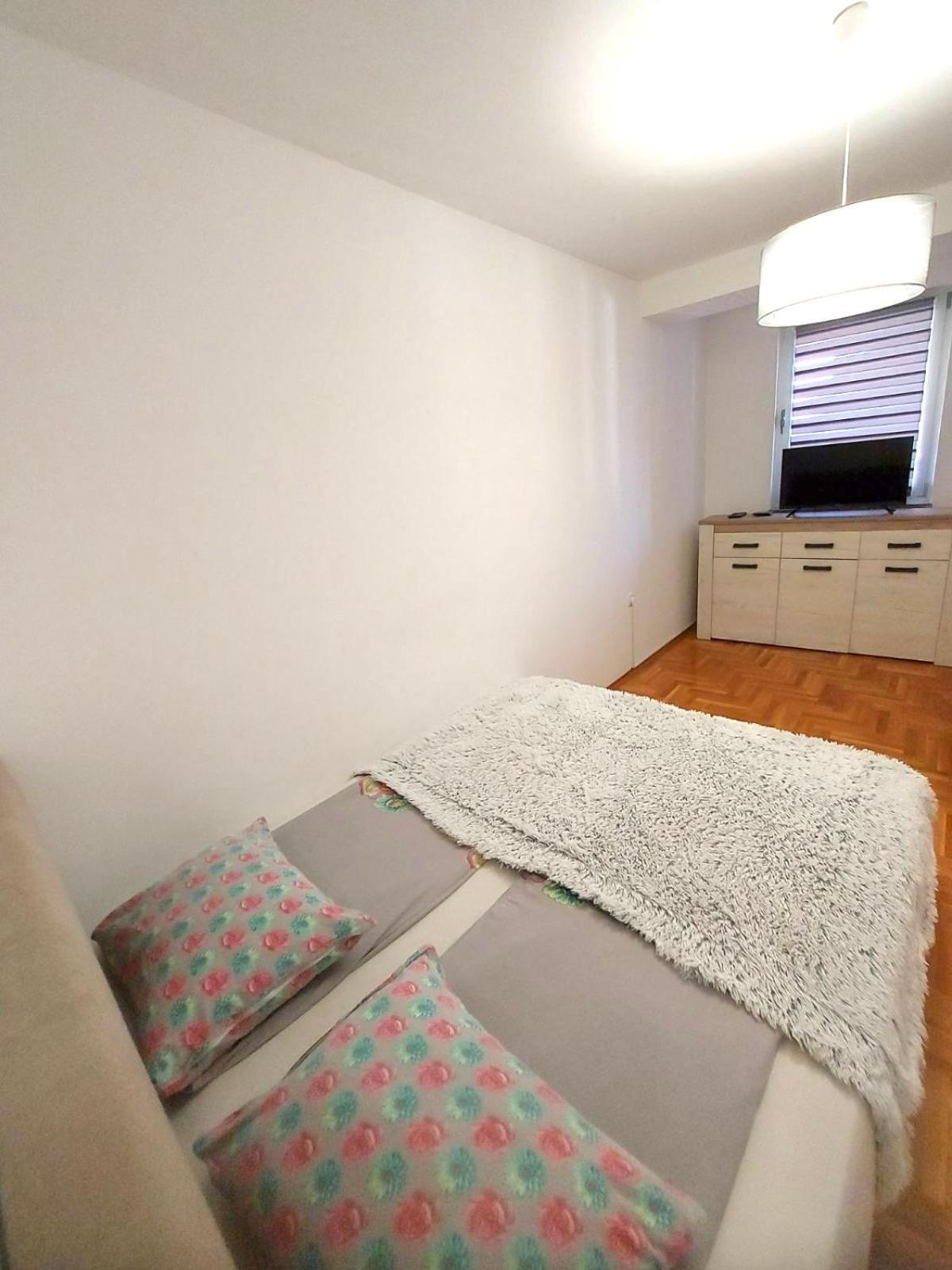 Apartman City Center 4-Setaliste Prijedor Exteriér fotografie